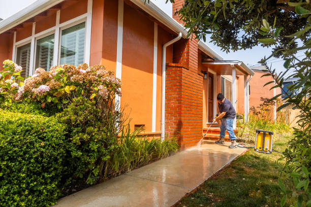 Garage Pressure Washing in Arnold, MO